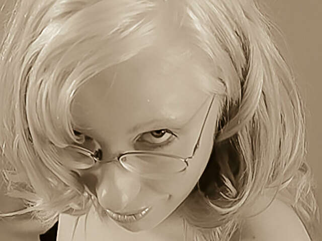 go to chat with Vittria