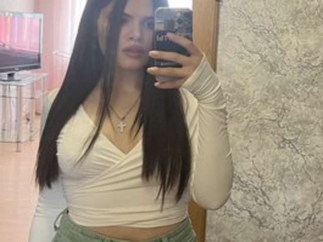 go to chat with VivienVils