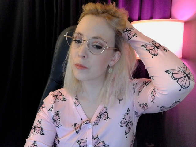 go to chat with VlinderJulia