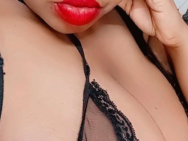 go to chat with VoluptousXX5