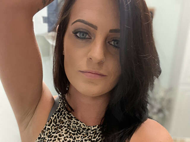 go to chat with Vyddlez