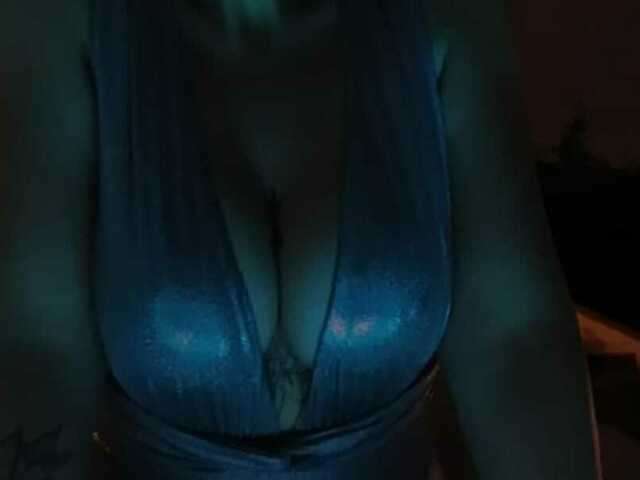 go to chat with Wetdreams2