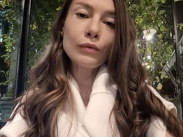 go to chat with White00Flower