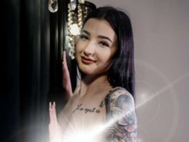 go to chat with WickedAlice