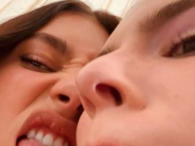 go to chat with WowMeow