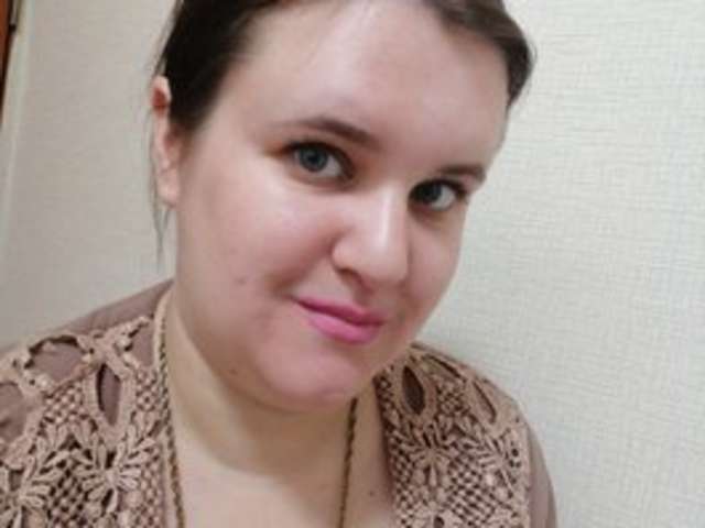 go to chat with Xenia
