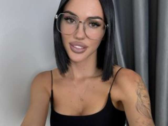 go to chat with Yana_Mellony