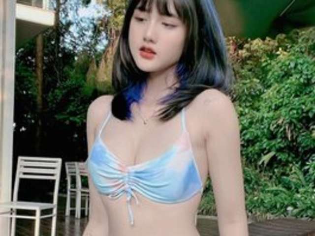 go to chat with Yanhnhi