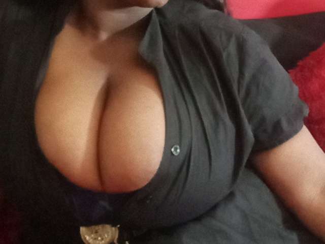 go to chat with YasminRosse