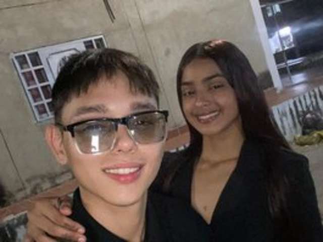 YOUNG-SEX amateur webcam photo