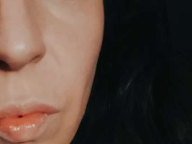 go to chat with Your-Little-Kitty69