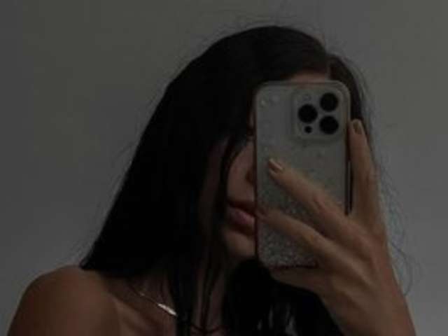 go to chat with Your-Sweetie-Polly