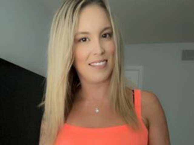 go to chat with YourGurlFire1