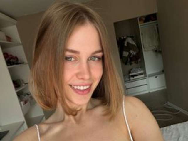go to chat with YourJuly