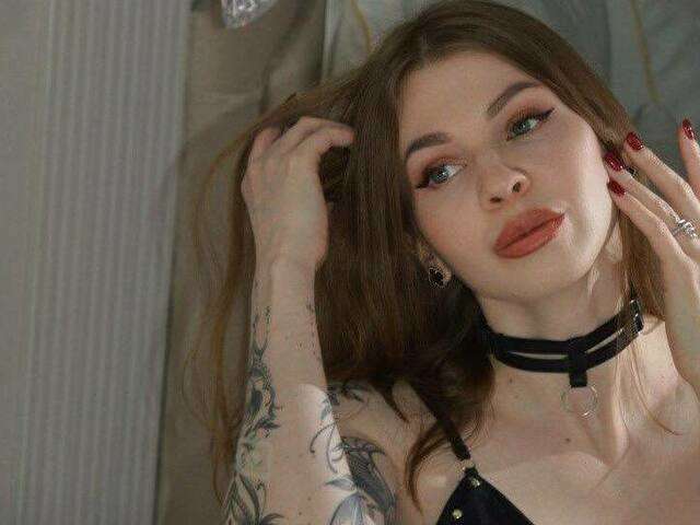 go to chat with YourSparkle