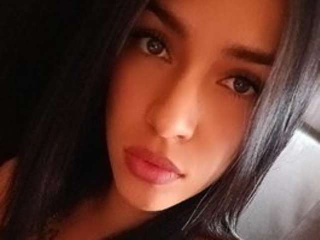 go to chat with ZULTANA