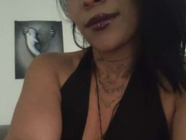 go to chat with Zafiro-randy99