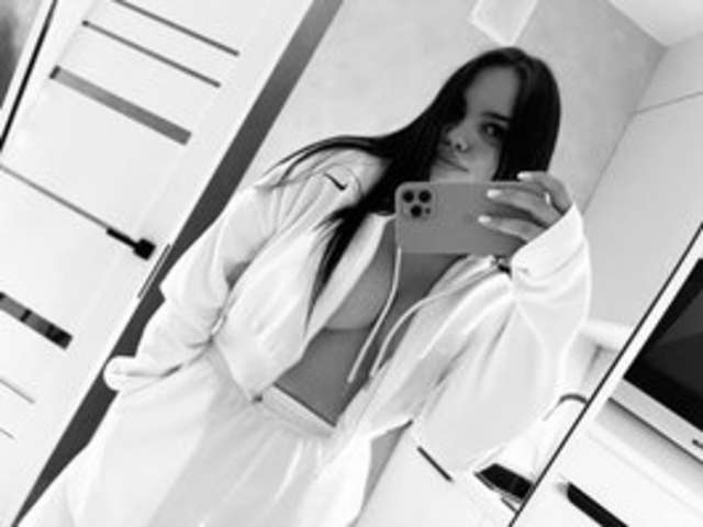 go to chat with ZanoZa-V
