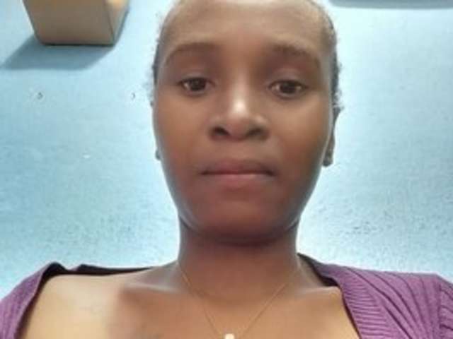 go to chat with Zuana021