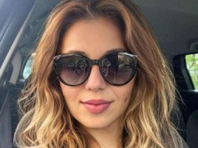 go to chat with aSecretAffair