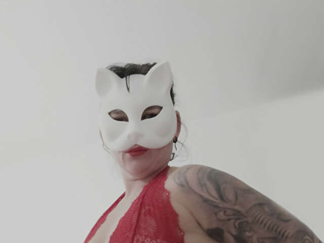 go to chat with acide