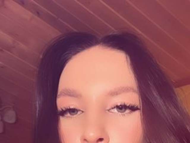 go to chat with adelasex