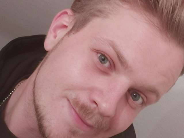 go to chat with adrian33