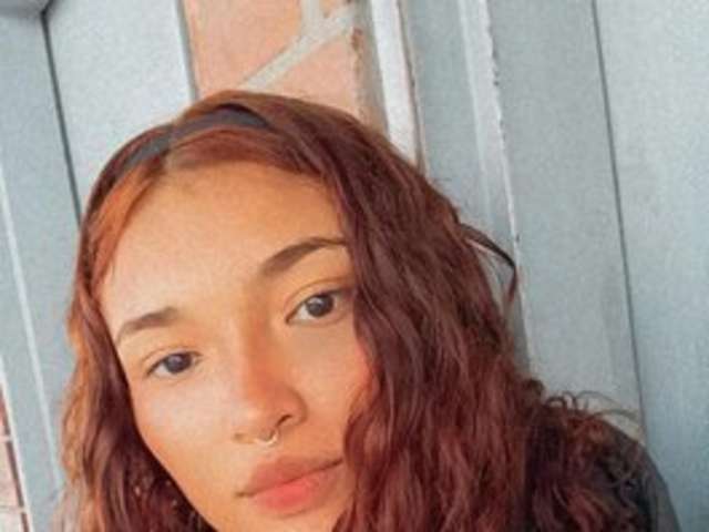 go to chat with adrianahotcm101