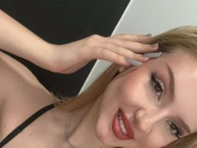 go to chat with alissa4