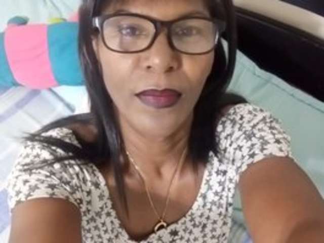 go to chat with alisse27