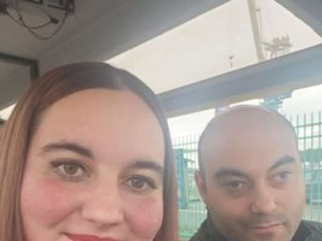 go to chat with alkyna