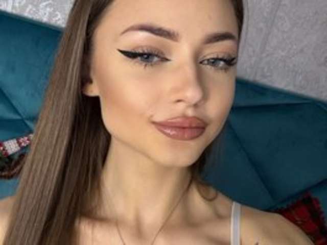 go to chat with alysereuss
