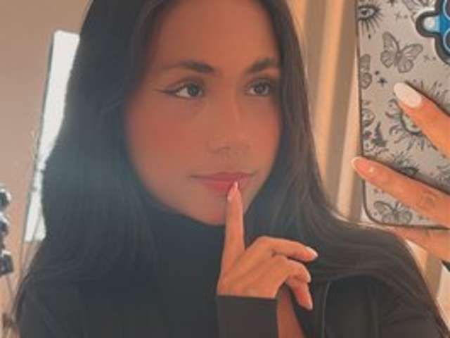 go to chat with ana-tay