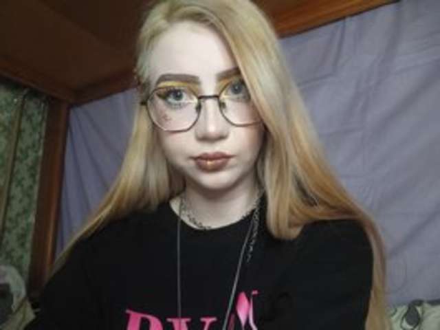 go to chat with anadewitt