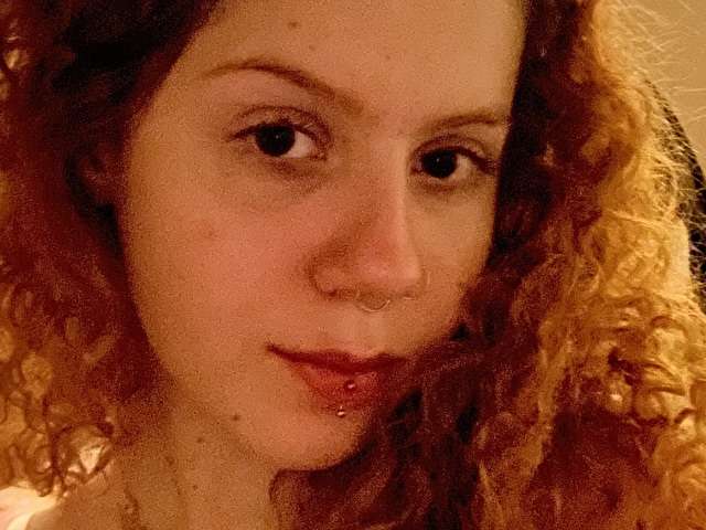 go to chat with anajulitlle