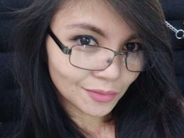 go to chat with angelinasia
