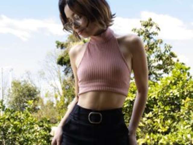 go to chat with anie-torres