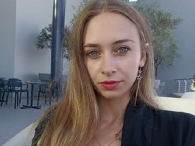 go to chat with aurorasweet