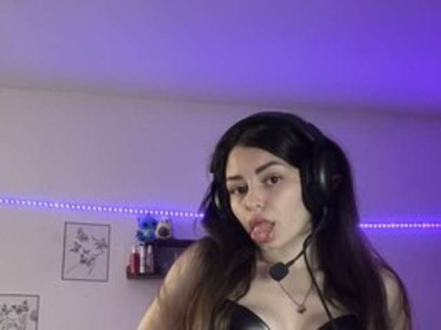 go to chat with babyymommy
