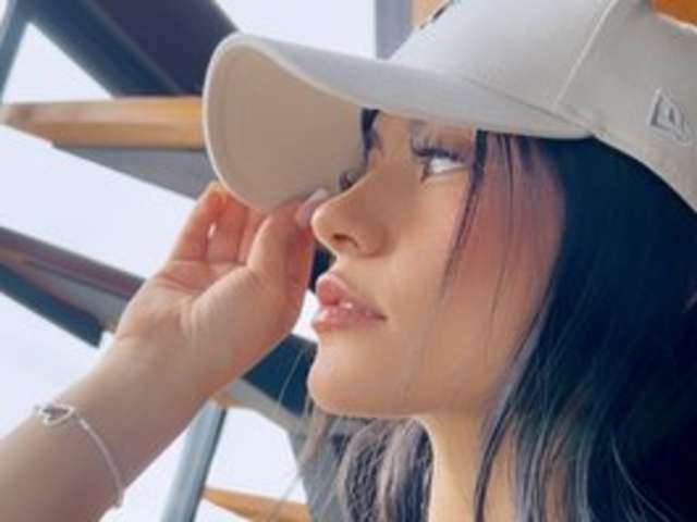 go to chat with bellamiaa