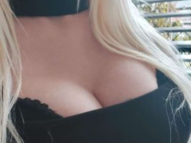 go to chat with blondeterry
