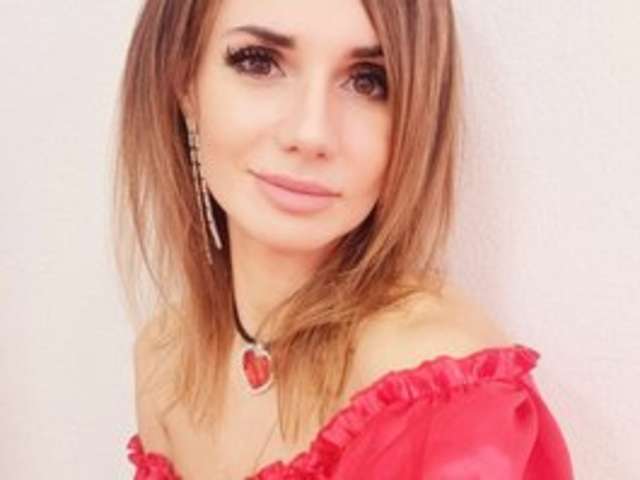 go to chat with britneysmith77