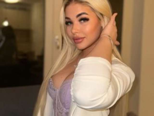 go to chat with caramellangel