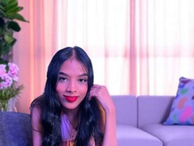go to chat with carley-lux