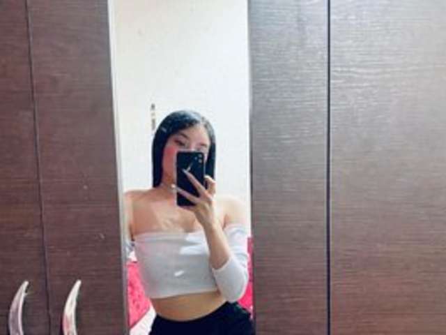 go to chat with carolinathomsonp