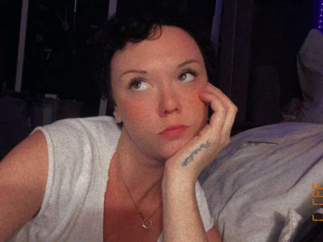 go to chat with casscassidy