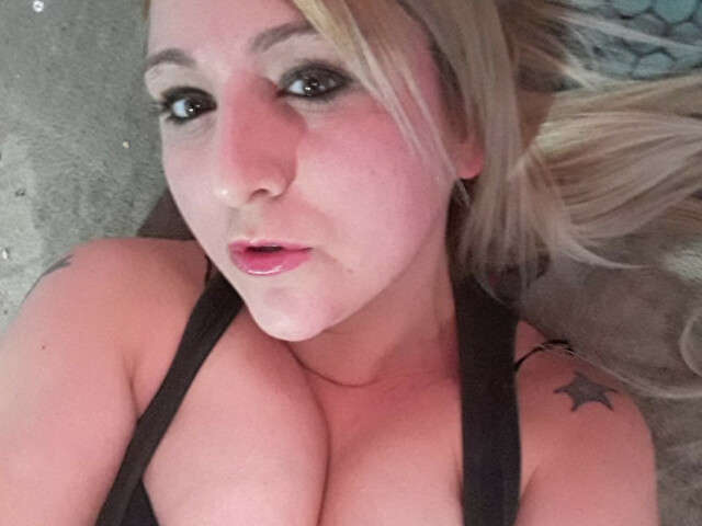 go to chat with conejaaa