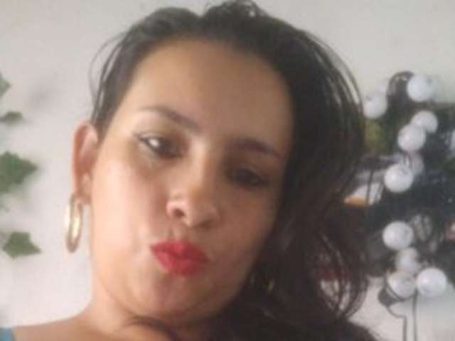go to chat with cony69hot