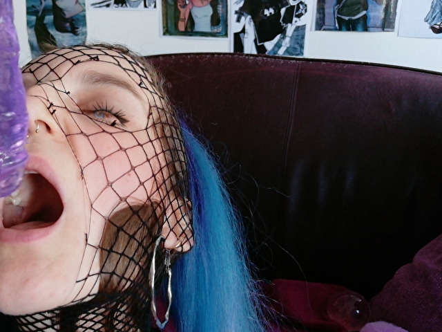 go to chat with cosmic404
