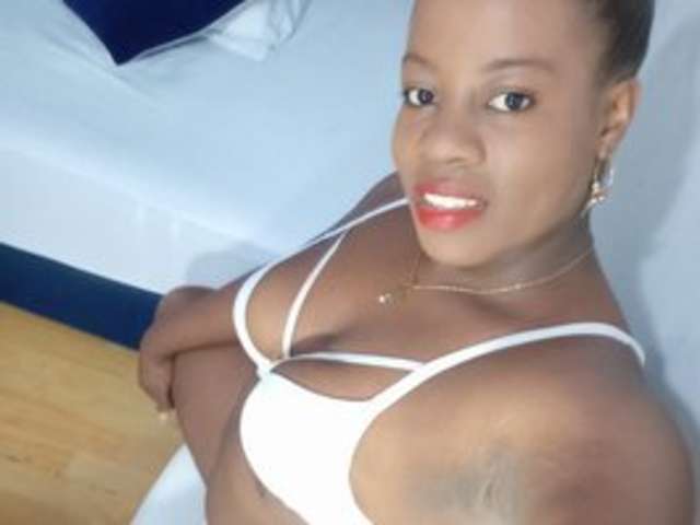 go to chat with creamy-chocopussy